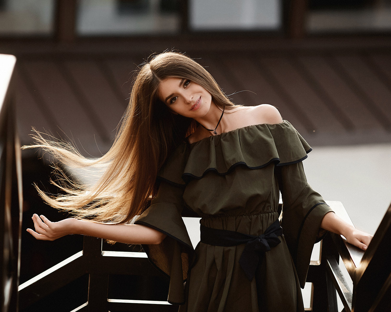 Understanding the Difference Between Human Hair and Synthetic Wigs