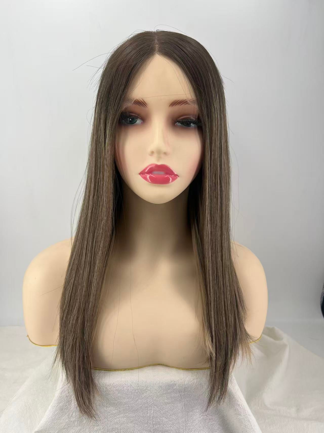 Salvihair-Lace top wig-A01 ,Lace top wigs,luxruy hair wigs, HD lace top wigs,100% Chinese cuticle hair ,130% density ，It is breathable and lightweight